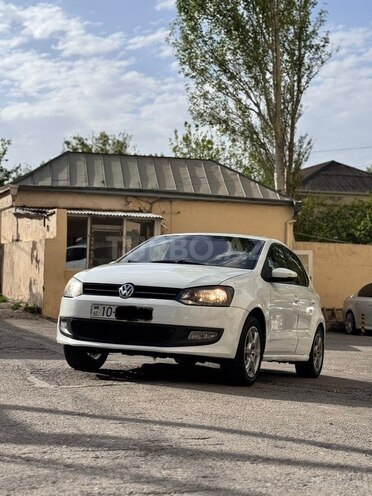 Volkswagen Polo 2012, 235,000 km - 1.4 l - Bakı