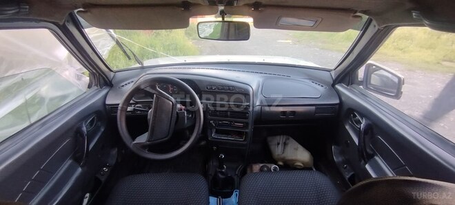 LADA (VAZ) 21099 2001, 456,789 km - 1.6 л - Qax