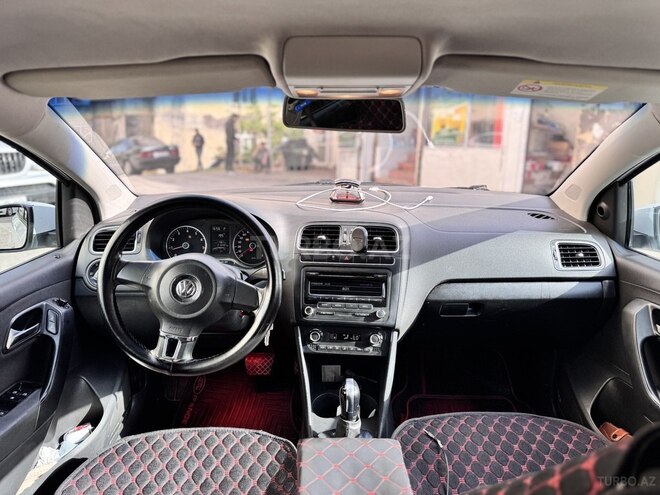 Volkswagen Polo 2012, 235,000 km - 1.4 l - Bakı