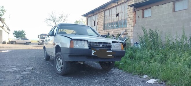 LADA (VAZ) 21099 2001, 456,789 km - 1.6 л - Qax