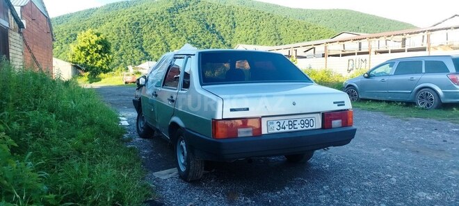 LADA (VAZ) 21099 2001, 456,789 km - 1.6 л - Qax