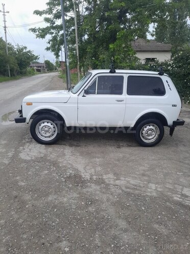 LADA (VAZ) Niva 1988, 200,000 km - 1.7 l - Şabran