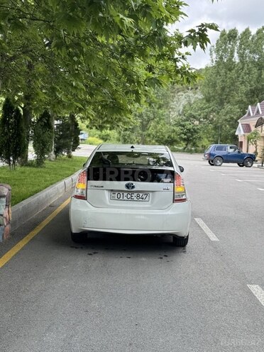 Toyota Prius 2009, 320,000 km - 1.8 л - Şamaxı