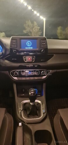 Hyundai i30 2018, 180,000 km - 1.6 л - Bakı