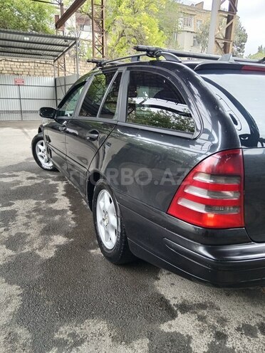 Mercedes C 220 d 2001, 532,000 km - 2.2 л - Bakı