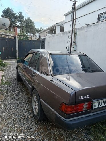 Mercedes 190 1991, 430,000 km - 2.0 l - Xırdalan