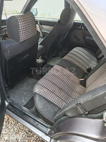 Mercedes 190 1991, 430,000 km - 2.0 l - Xırdalan