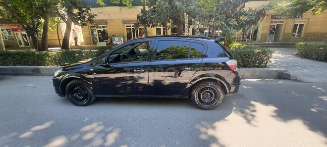 Opel Astra 2005, 253,310 km - 1.4 l - Yevlax