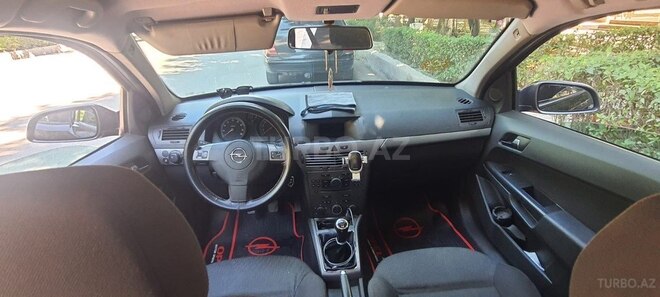 Opel Astra 2005, 253,310 km - 1.4 l - Yevlax
