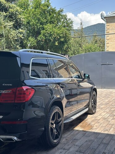 Mercedes GL 500 4MATIC 2014, 94,000 km - 4.7 л - Bakı