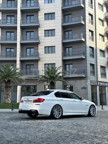 BMW 528 2015, 235,000 km - 2.0 l - Bakı
