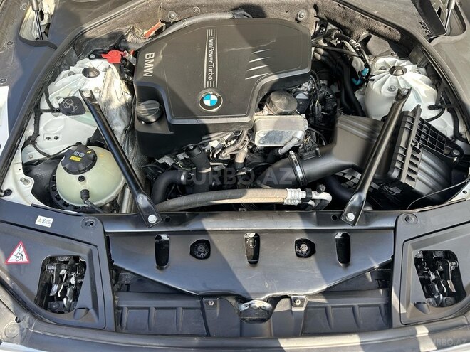 BMW 528 2015, 235,000 km - 2.0 l - Bakı