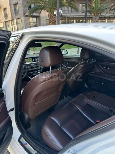BMW 528 2015, 235,000 km - 2.0 l - Bakı