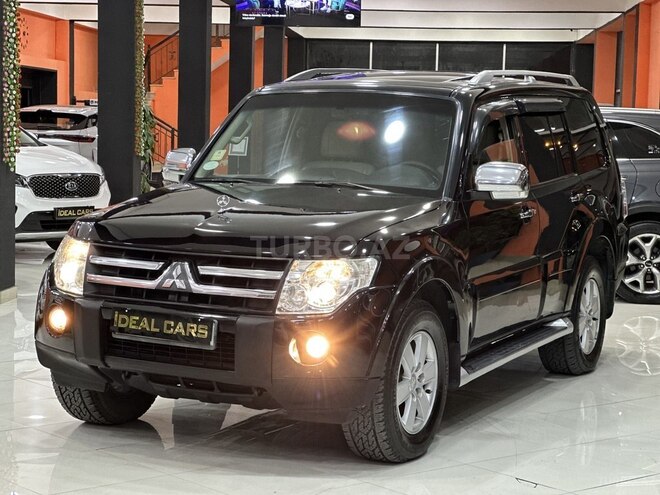 Mitsubishi Pajero 2009, 188,000 km - 3.0 л - Sumqayıt