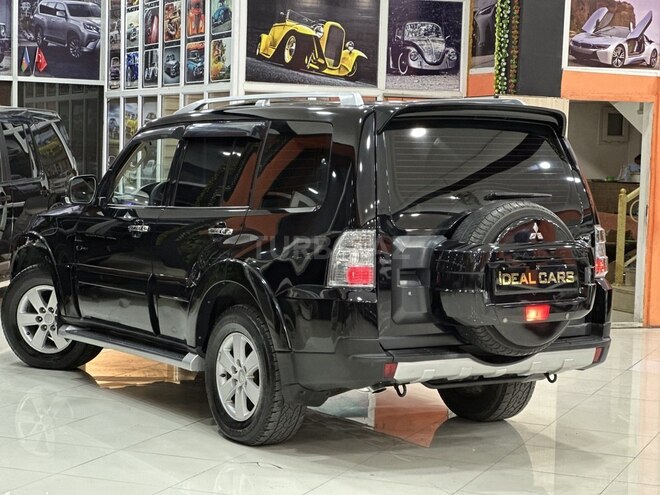 Mitsubishi Pajero 2009, 188,000 km - 3.0 л - Sumqayıt
