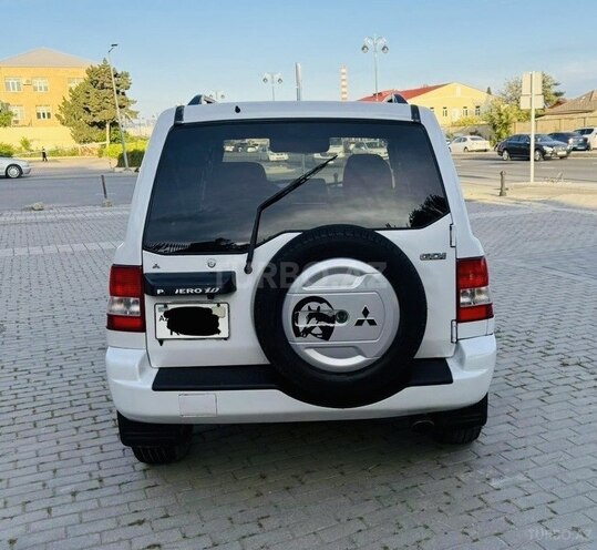 Mitsubishi Pajero io 2001, 275,337 km - 2.0 l - Bakı