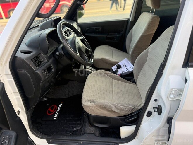 Mitsubishi Pajero io 2001, 275,337 km - 2.0 l - Bakı