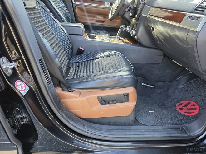 Volkswagen Touareg 2006, 236,000 km - 3.2 л - Bakı