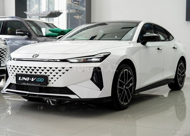 Changan Uni-V iDD-2