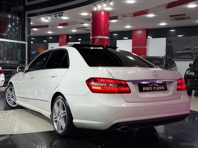 Mercedes E 250 2011, 231,000 km - 2.2 l - Bakı