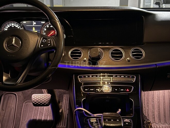 Mercedes E 300 2016, 226,376 km - 2.0 l - Bakı
