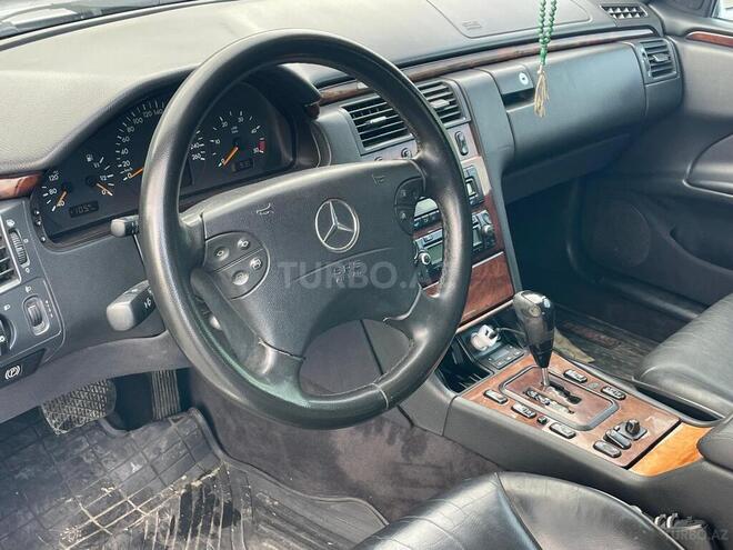 Mercedes E 320 2001, 300,000 km - 3.2 л - Bakı