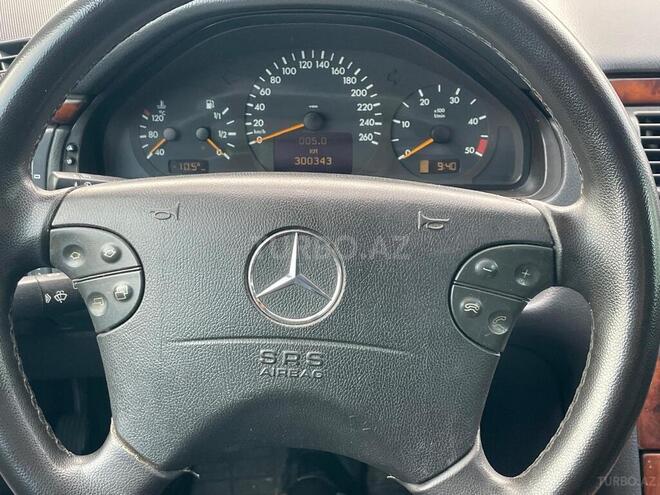 Mercedes E 320 2001, 300,000 km - 3.2 л - Bakı