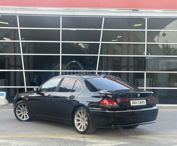 BMW 745-12