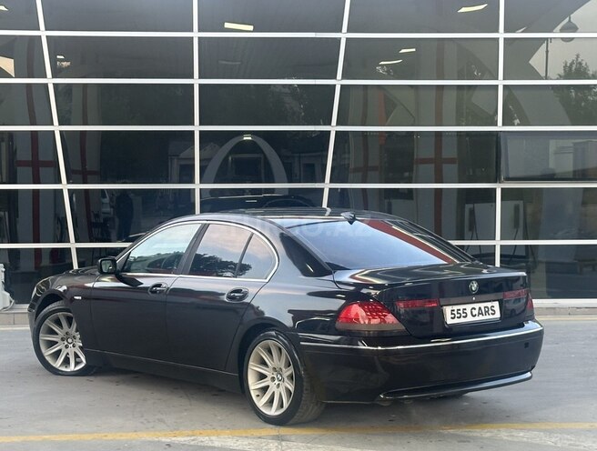 BMW 745-11