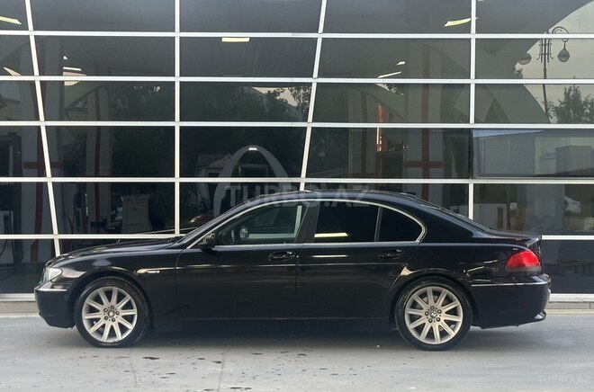 BMW 745-9
