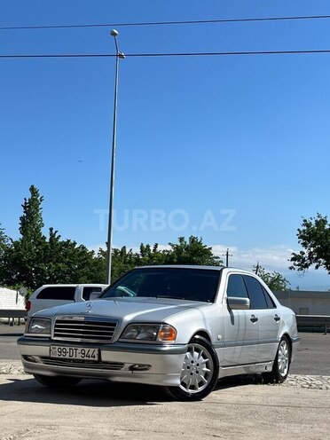 Mercedes C 180 1999, 318,000 km - 1.8 l - Bakı