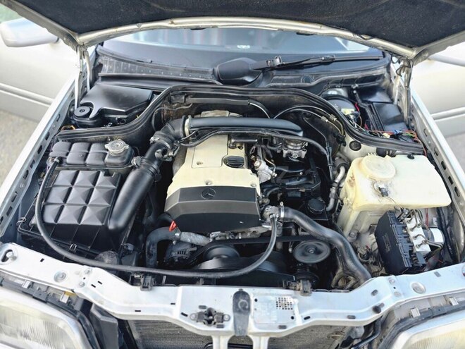 Mercedes C 180 1999, 318,000 km - 1.8 l - Bakı