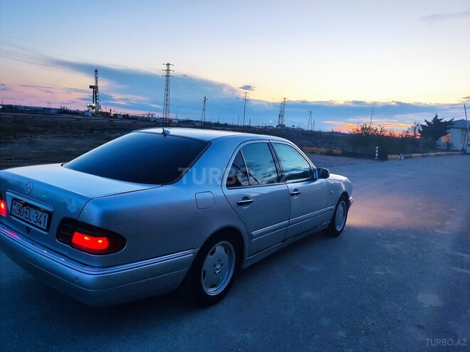 Mercedes E 230 1996, 312,376 km - 2.3 л - Bakı