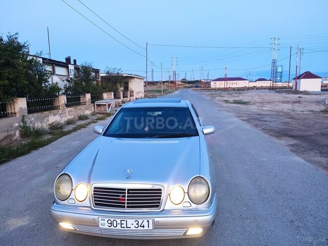 Mercedes E 230 1996, 312,376 km - 2.3 л - Bakı