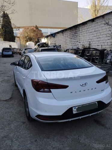 Hyundai Elantra 2019, 43,000 km - 2.0 l - Bakı