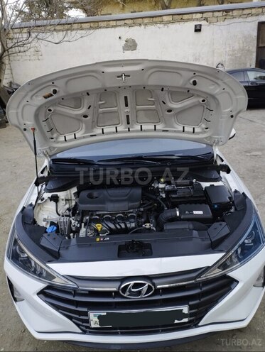 Hyundai Elantra 2019, 43,000 km - 2.0 l - Bakı