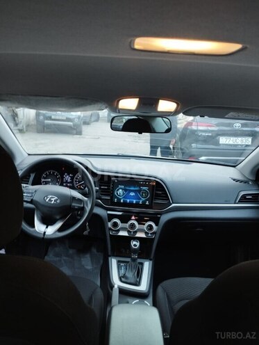 Hyundai Elantra 2019, 43,000 km - 2.0 l - Bakı