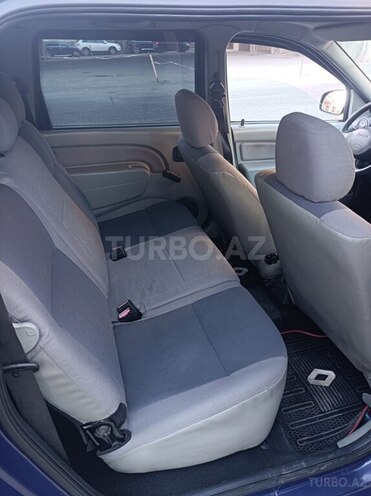 Dacia Logan 2007, 400,000 km - 1.5 l - Qəbələ