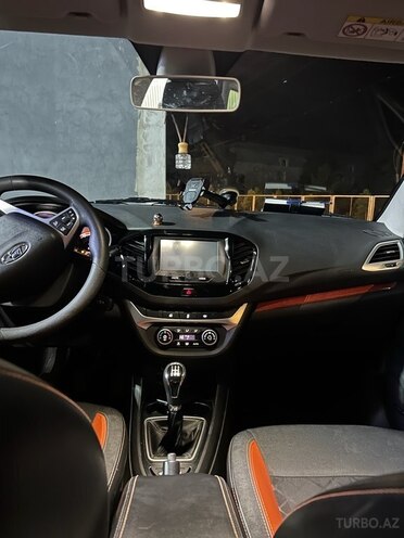 LADA (VAZ) Vesta 2019, 90,000 km - 1.8 l - Bakı