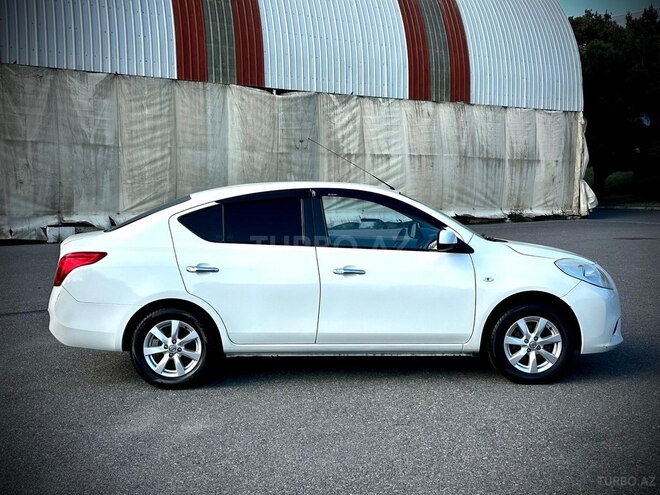 Nissan Sunny 2013, 166,000 km - 1.5 л - Bakı