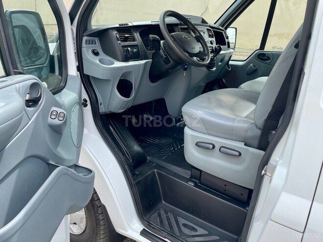 Ford Transit 2010, 173,000 km - 2.4 л - Bakı