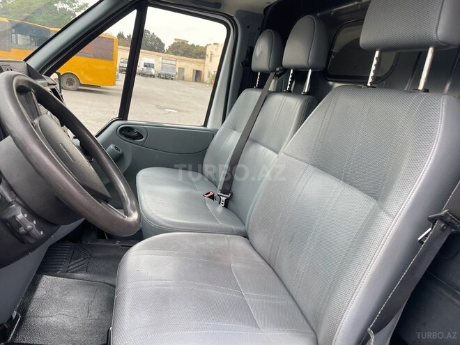 Ford Transit 2010, 173,000 km - 2.4 л - Bakı