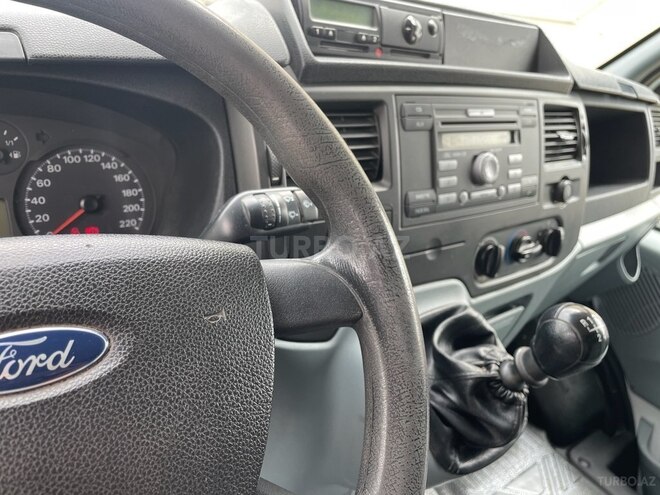 Ford Transit 2010, 173,000 km - 2.4 л - Bakı