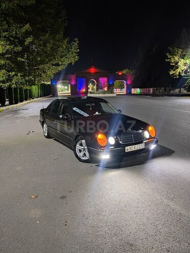 Mercedes E 220 2000, 350,000 km - 2.2 l - Ağcabədi
