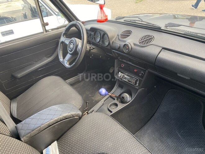 LADA (VAZ) 21011 1982, 98,000 km - 1.6 л - Tovuz