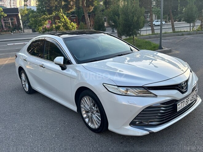 Toyota Camry-12