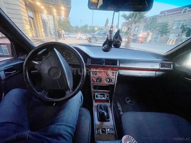 Mercedes E 250 1994, 530,000 km - 2.5 л - Gəncə