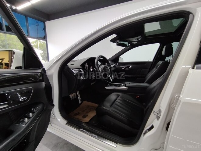 Mercedes E 220-8