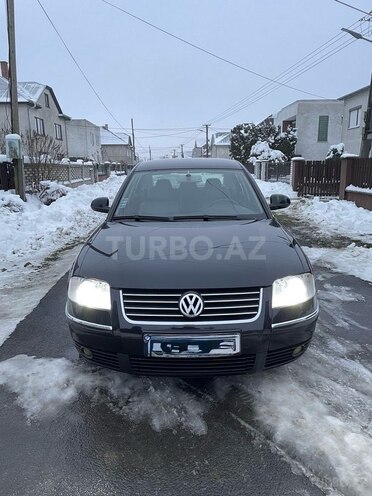 Volkswagen Passat 2004, 384,000 km - 1.8 l - Gəncə