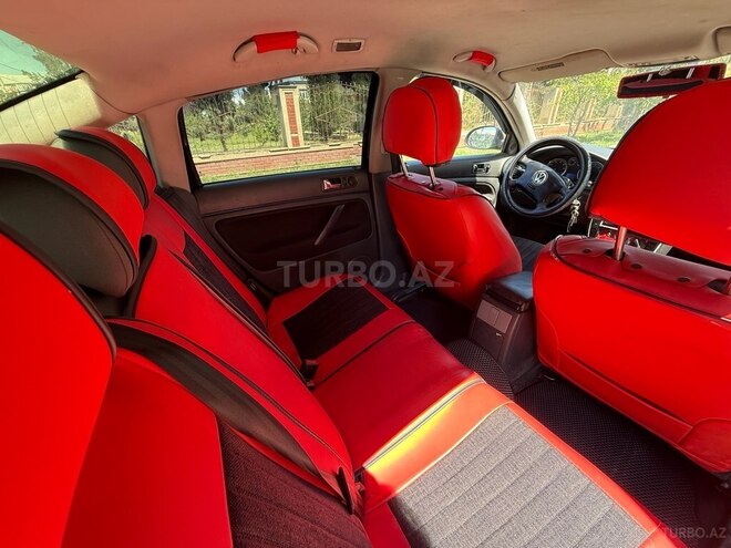 Volkswagen Passat 2004, 384,000 km - 1.8 l - Gəncə